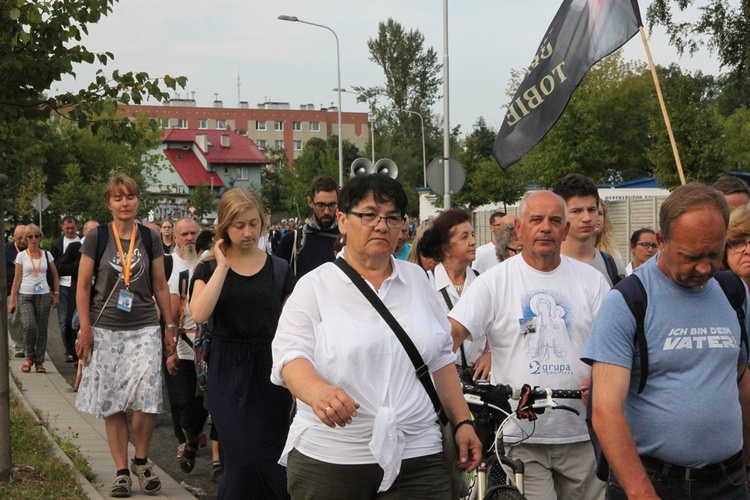 Wejście Pieszej Pielgrzymki Wrocławskiej na Jasną Górę cz. 2