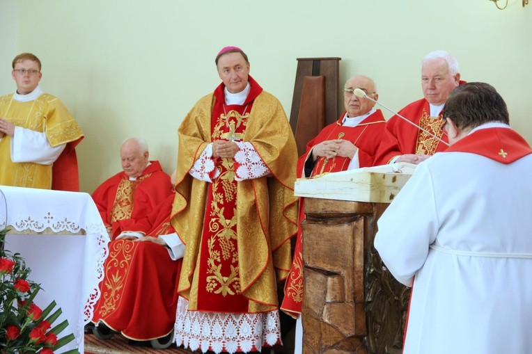 Nestor wśrod tarnowskich kapłanów