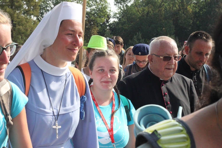 Wejście Pieszej Pielgrzymki Wrocławskiej na Jasną Górę cz. 5 