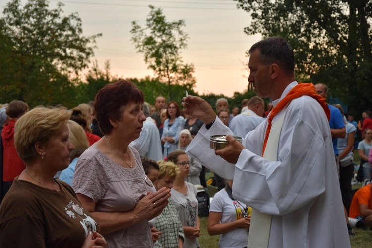 V dzień ŁPPM - Msza św. w Biskupiej Woli