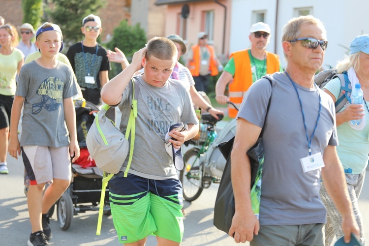 16. Czechowicka Pielgrzymka na Jasną Górę na trasie - 2017