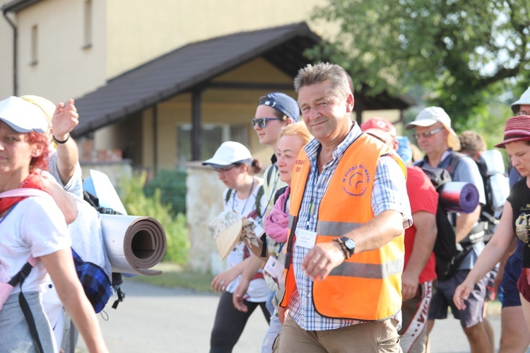 16. Czechowicka Pielgrzymka na Jasną Górę na trasie - 2017