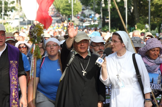 Piesza Pielgrzymka Krakowska wchodzi na Jasną Górę