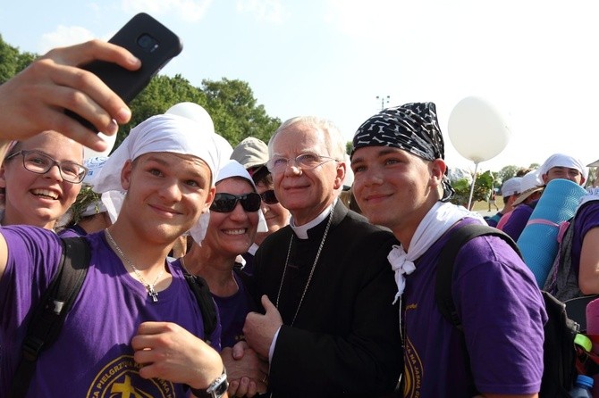 Piesza Pielgrzymka Krakowska wchodzi na Jasną Górę