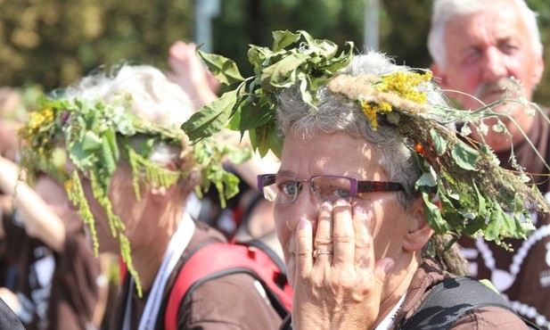 Łzy radości bielsko-żywieckich pątników. Doszli na Jasną Górę!