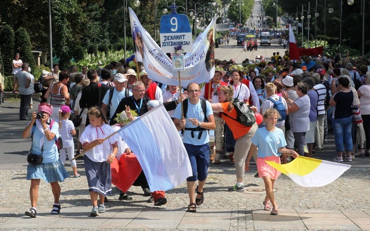 U celu - 26. Pielgrzymka Bielsko-Żywieckia na Jasnej Górze 2017