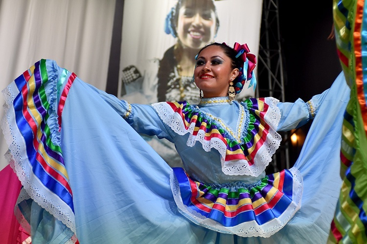 Koncert inauguracyjny 26. Międzynarodowego Festiwalu Folkloru w Strzegomiu