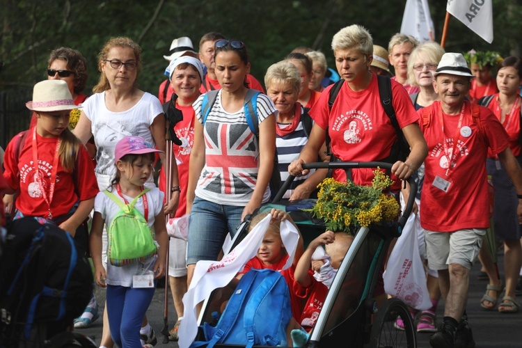 26. Cieszyńska Pielgrzymka na Jasną Górę - na trasie