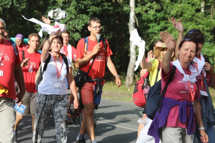 26. Cieszyńska Pielgrzymka na Jasną Górę - na trasie