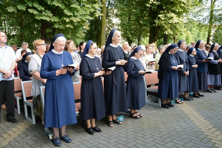 Uroczystości w sanktuarium Matki Bożej Raciborskiej - cz. 1