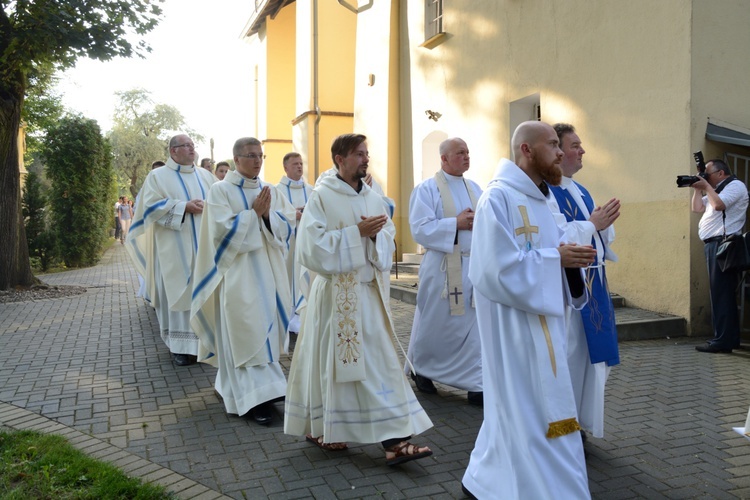 Uroczystości w sanktuarium Matki Bożej Raciborskiej - cz. 1