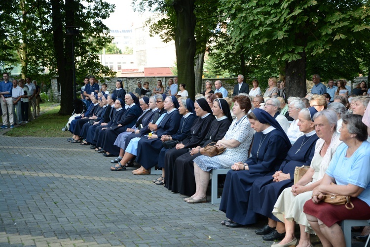 Uroczystości w sanktuarium Matki Bożej Raciborskiej - cz. 1