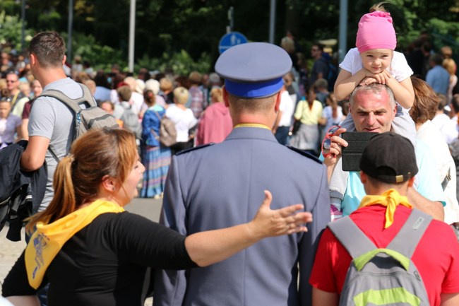 Pielgrzymka diecezji radomskiej - kolumny radomskie