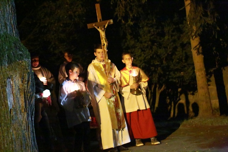 Nabożeństwo fatimskie w Pisarzowej