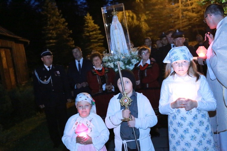 Nabożeństwo fatimskie w Pisarzowej