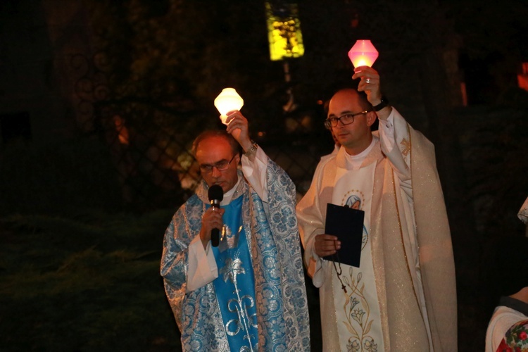 Nabożeństwo fatimskie w Pisarzowej