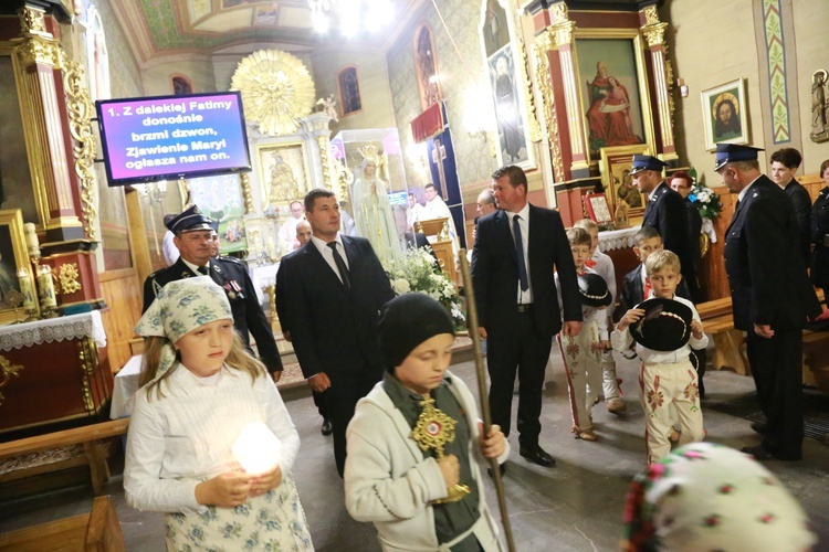 Nabożeństwo fatimskie w Pisarzowej