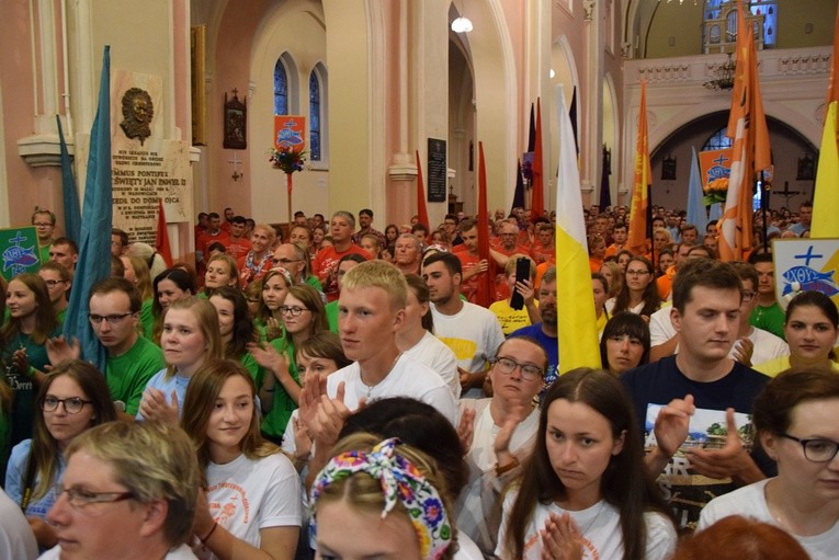 Apel w Rędzinach