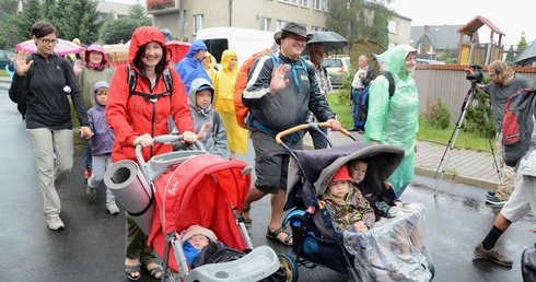 Rodzinne pielgrzymowanie