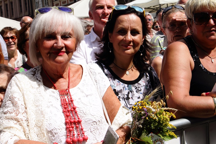 Cudowna moc bukietów 2017