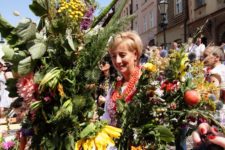 Cudowna moc bukietów 2017