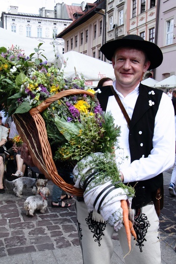 Cudowna moc bukietów 2017