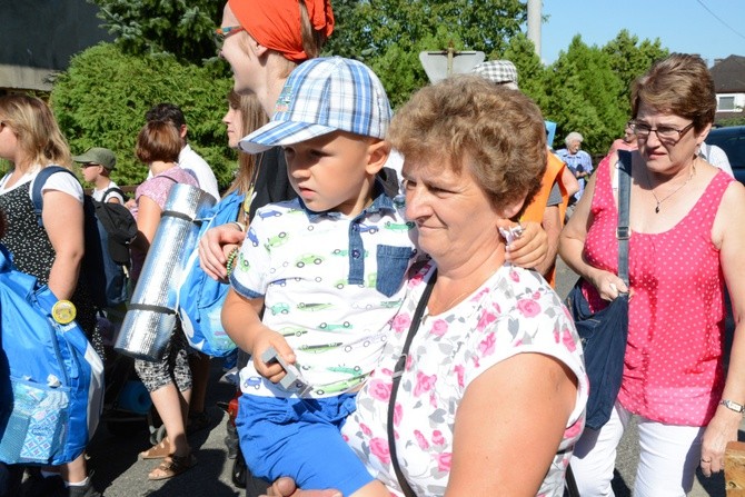 Pielgrzymkowe zejście z Góry św. Anny