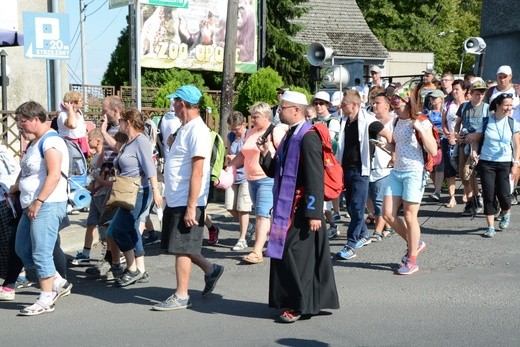 Pielgrzymkowe zejście z Góry św. Anny