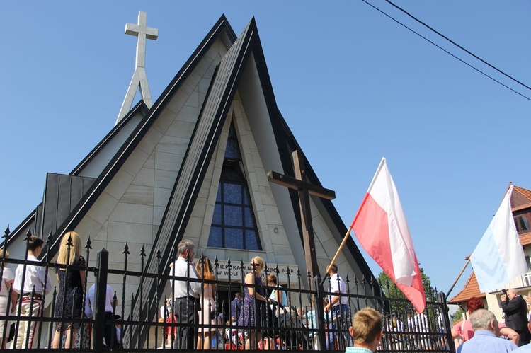 Poświęcenie kościoła w Woli Piskulinej