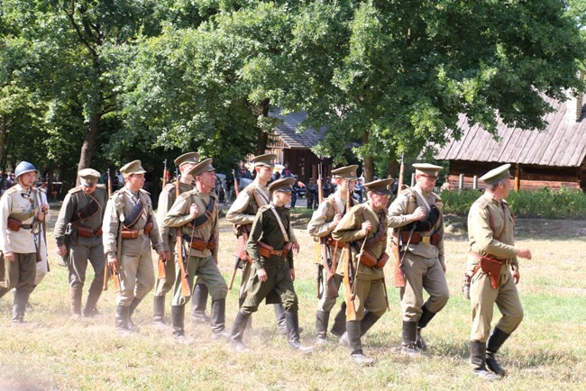 Letni kurs historii w skansenie