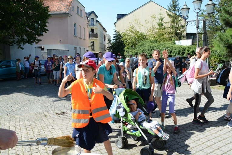 "Jedynki" wchodzą do Strzelec