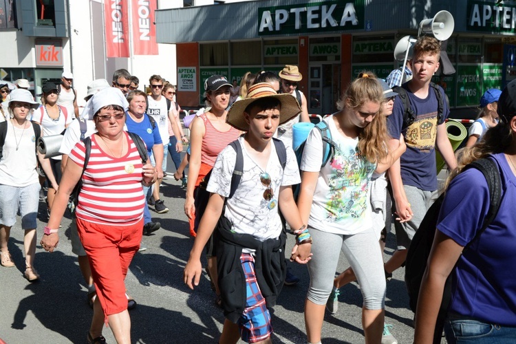 "Jedynki" wchodzą do Strzelec