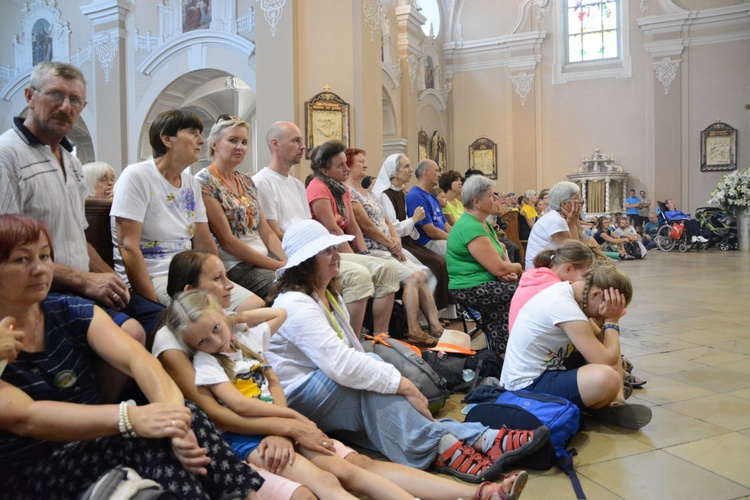 Pielgrzymkowa Eucharystia u św. Wawrzyńca