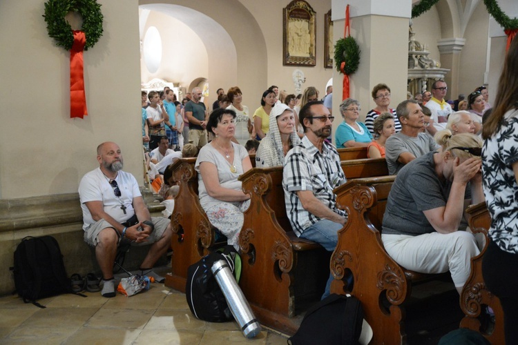 Pielgrzymkowa Eucharystia u św. Wawrzyńca