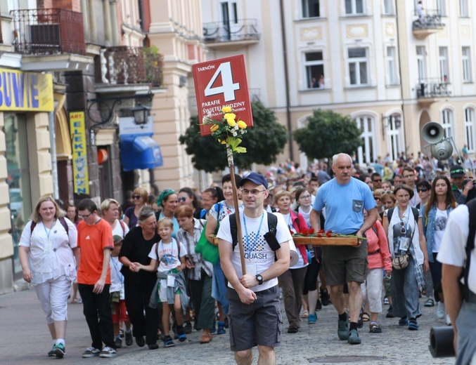 Wyjście Pieszej Pielgrzymki Tarnowskiej