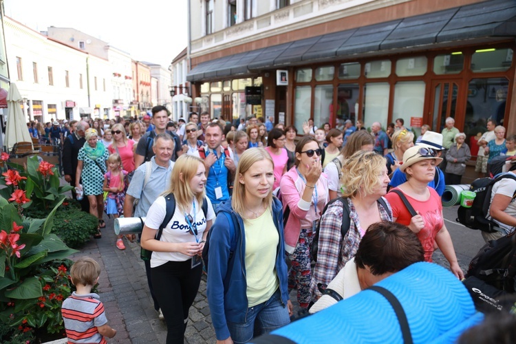 Wyjście Pieszej Pielgrzymki Tarnowskiej