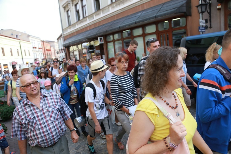 Wyjście Pieszej Pielgrzymki Tarnowskiej