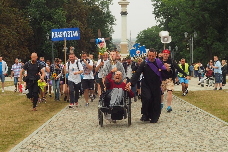 Pielgrzymi na Jasnej Górze