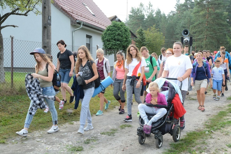 Czwartkowy poranek na szlaku