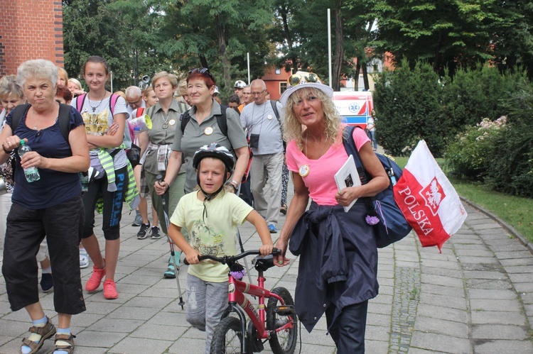 Rozpoczęcie Pieszej Gliwickiej Pielgrzymki na Jasną Górę 