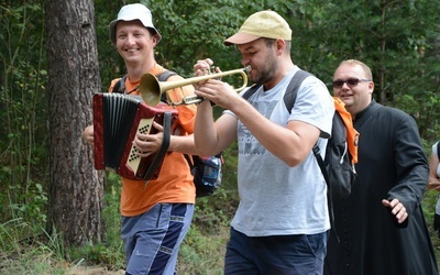 Druga część pielgrzymki na trasie