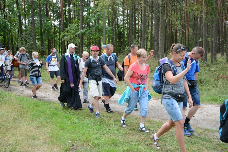 Druga część pielgrzymki na trasie