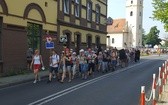 Pielgrzymi idą dziś przez cały dzień