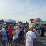 Pielgrzymi idą dziś przez cały dzień