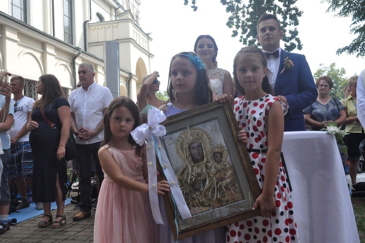 Okulice - Msza św., część A