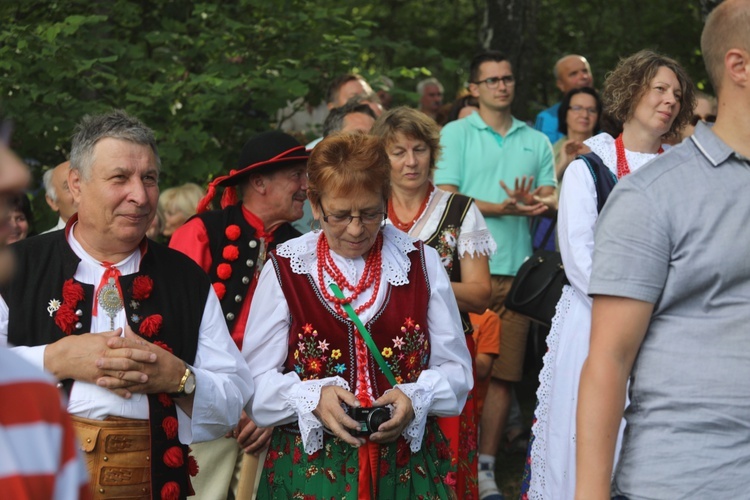 Msza św. w leśnej kaplicy na Baraniej Cisieckiej