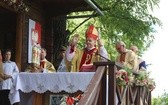 Msza św. w leśnej kaplicy na Baraniej Cisieckiej