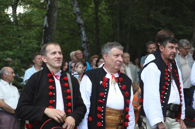 Msza św. w leśnej kaplicy na Baraniej Cisieckiej