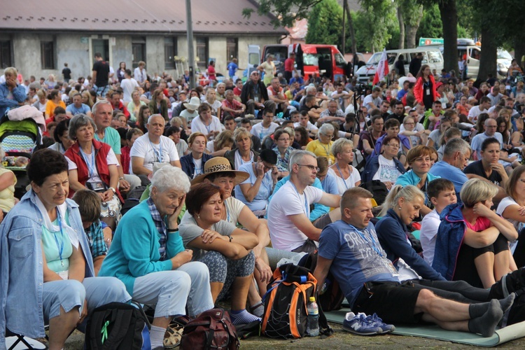 Nowe Brzesko - Msza św., cz. A