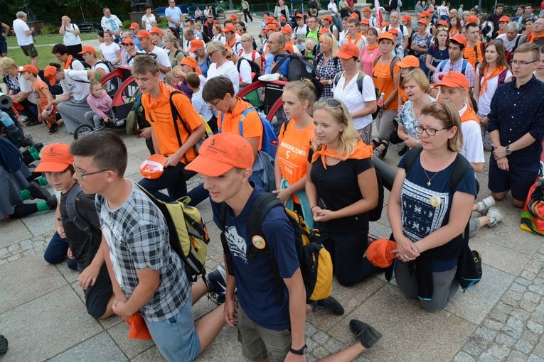 "Piątki" na ostatniej prostej